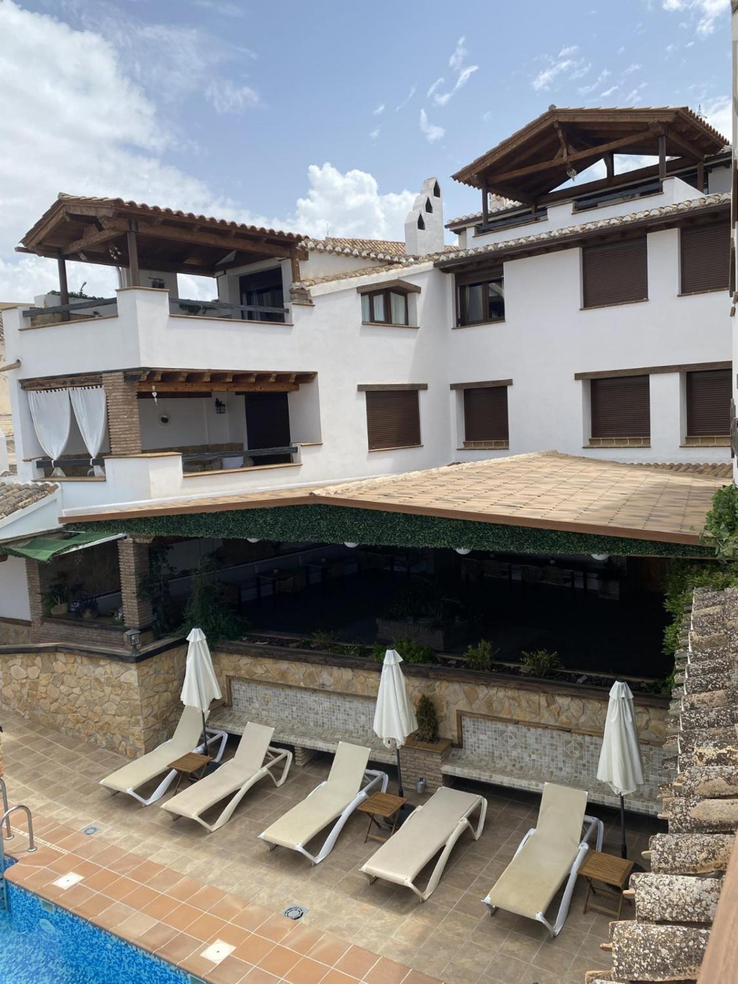 Alhanda Apartahotel Benamaurel Exterior foto